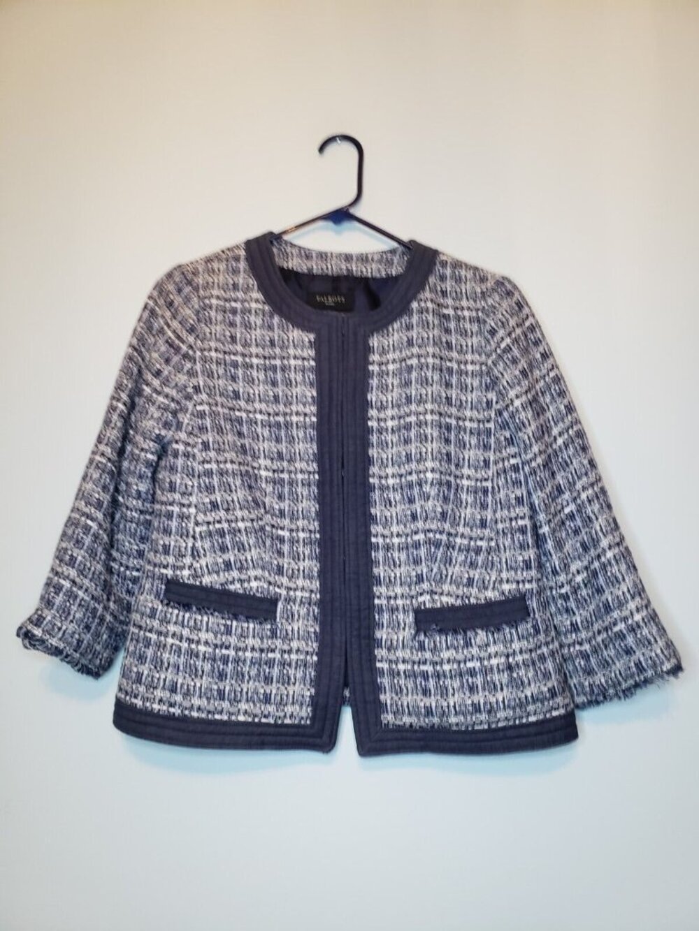 Talbots Jacket Womens Petite 8P Blue Denim Woven Fringe 3/4 Sleeve Metal Clasp
